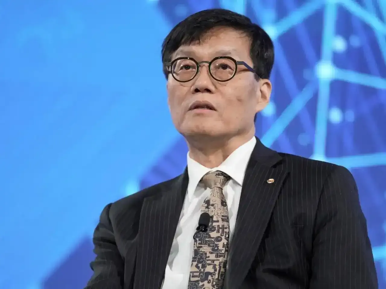 韓國央行行長：正在討論對海外髮行的穩定幣進行監管，將參考歐盟法規